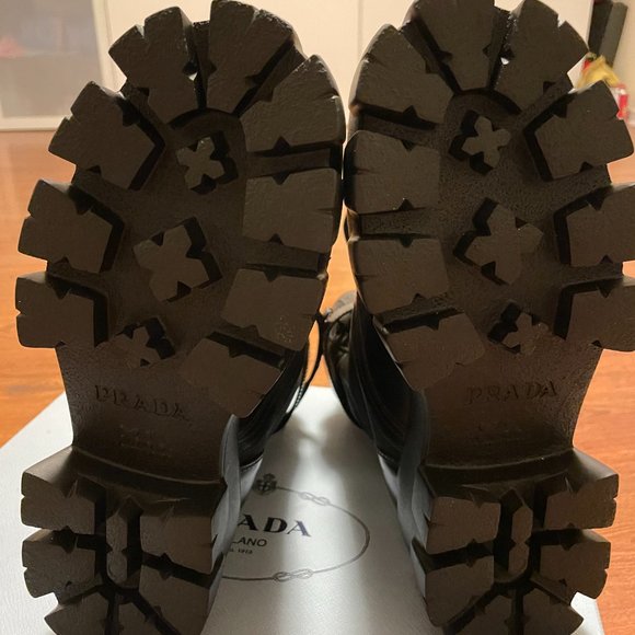PRADA Leather Zip Pocket Combat Booties - Size 7(US) / 37 (EU) - Picture 3 of 7